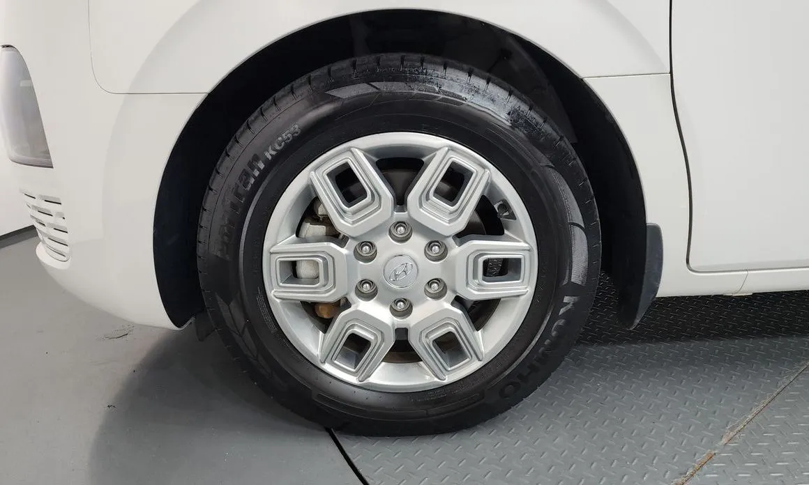 Hyundai Staria — фото 6