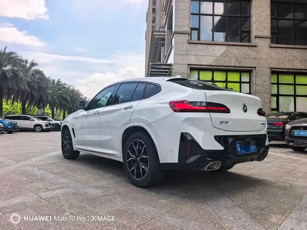 BMW X4 — фото 9