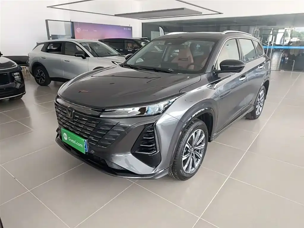 Changan CS75PLUS — фото 9