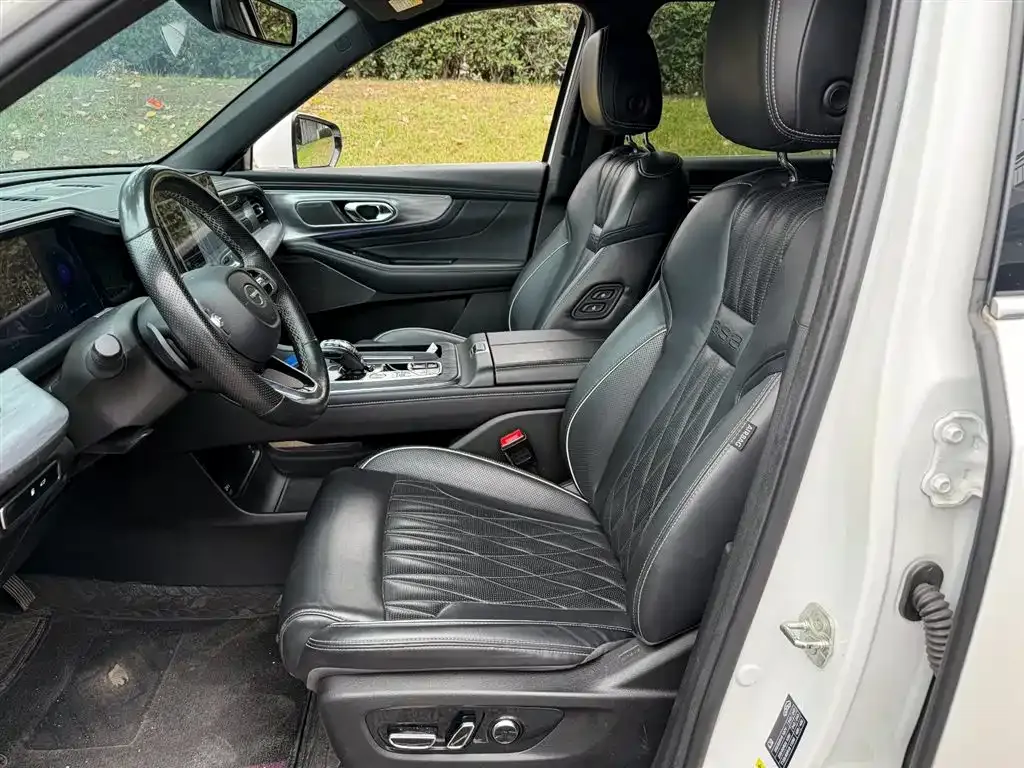GAC Motor Trumpchi GS8 — фото 9