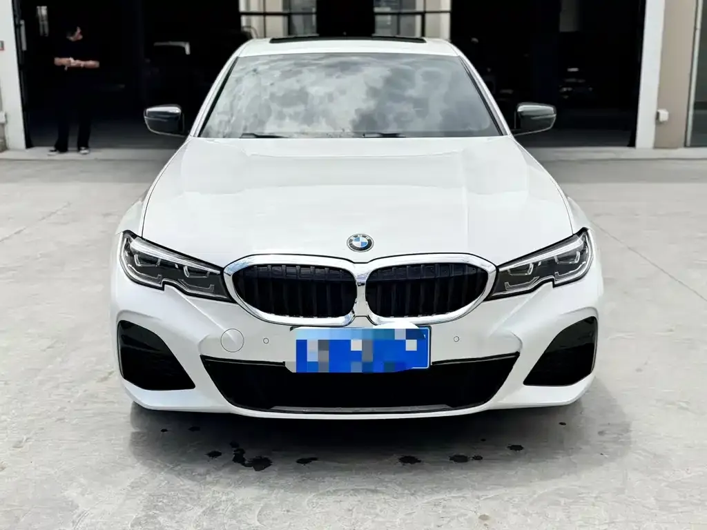 BMW 3 Series — фото 7
