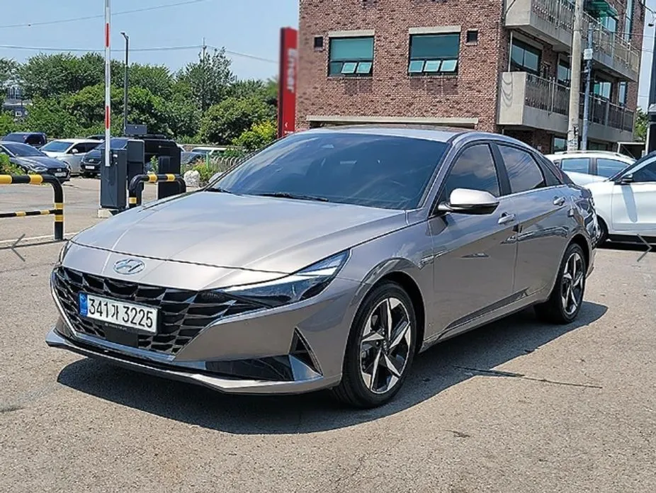 Hyundai AVANTE — фото 9