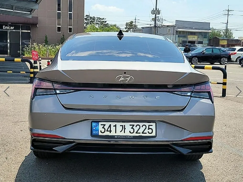 Hyundai AVANTE — фото 2