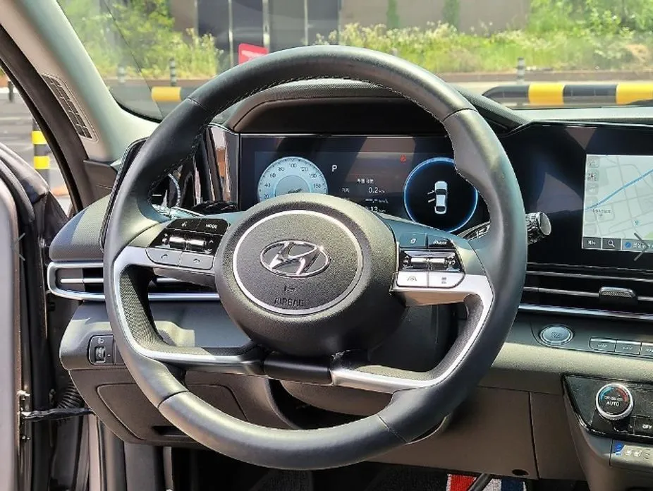 Hyundai AVANTE — фото 7