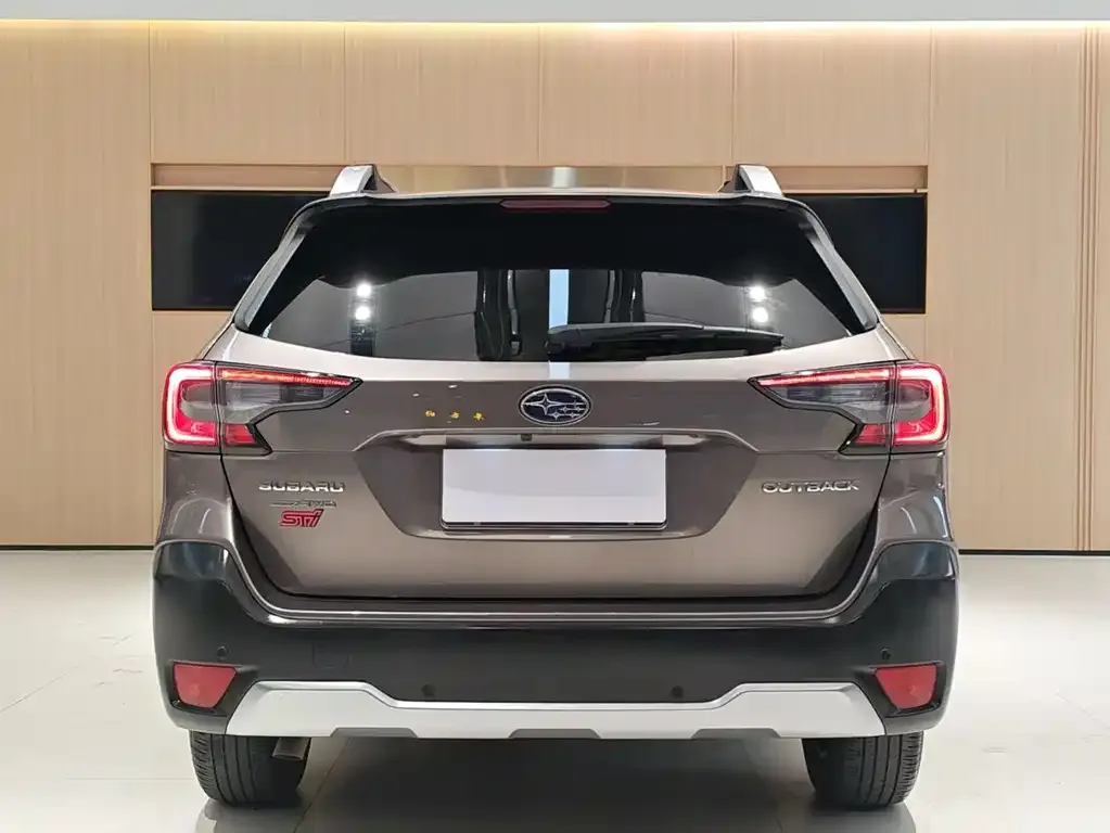 Subaru Outback — фото 3