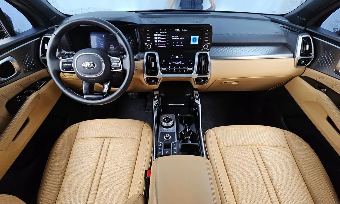 Kia Sorento — фото 9