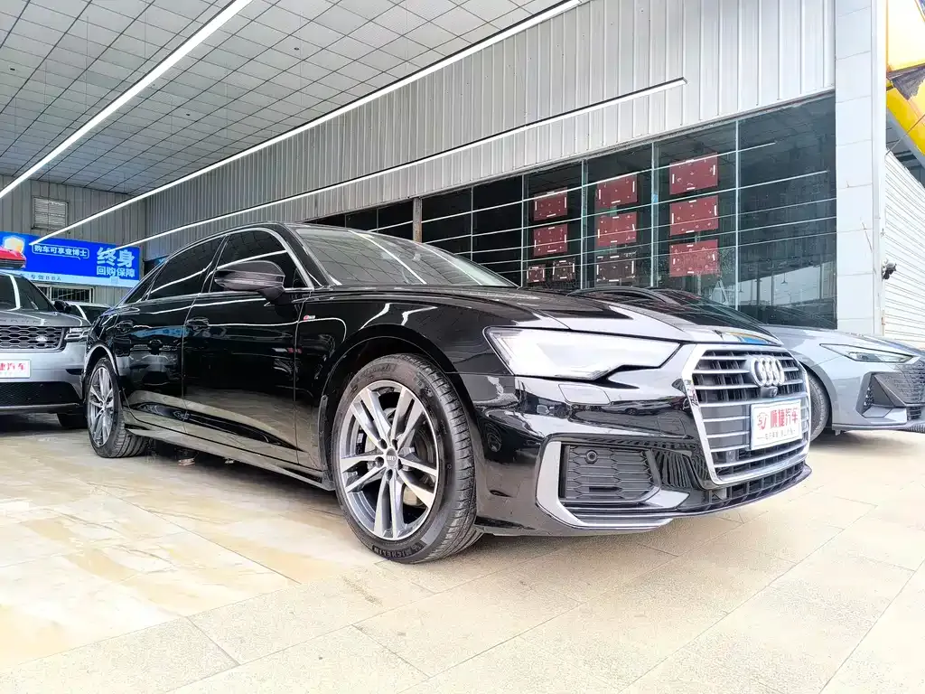 Audi A6L — фото 5