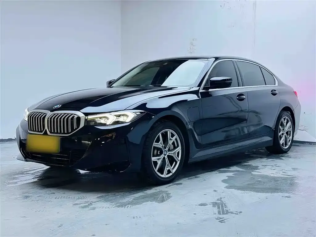 BMW i3 — фото 1