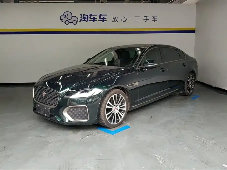 Jaguar XFL — фото 1