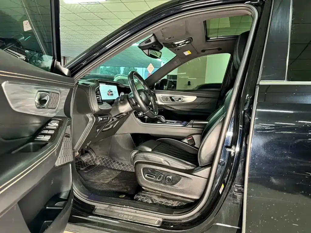 GAC Motor Trumpchi GS8 — фото 4