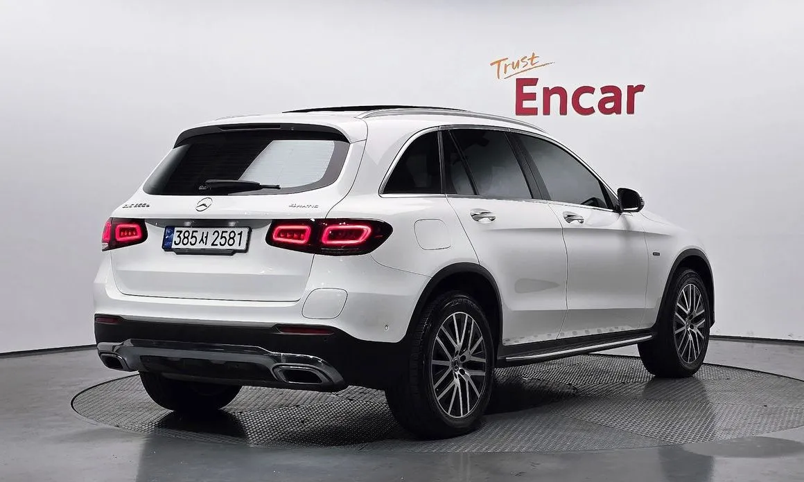 Mercedes-Benz GLC-Class — фото 7