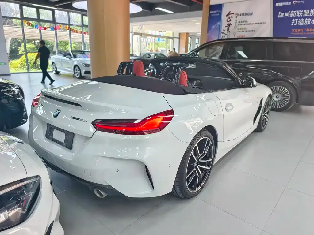 BMW Z4 — фото 6