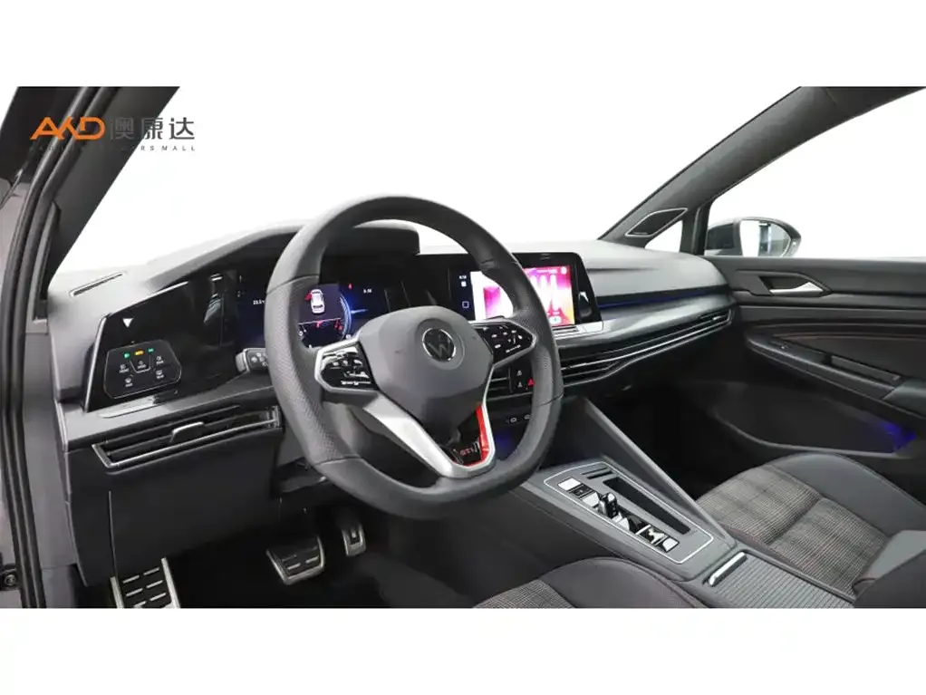 Volkswagen Golf GTI — фото 7