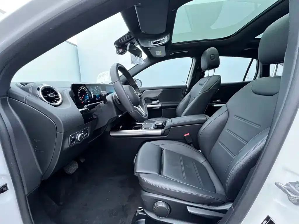 Mercedes-Benz GLA — фото 6