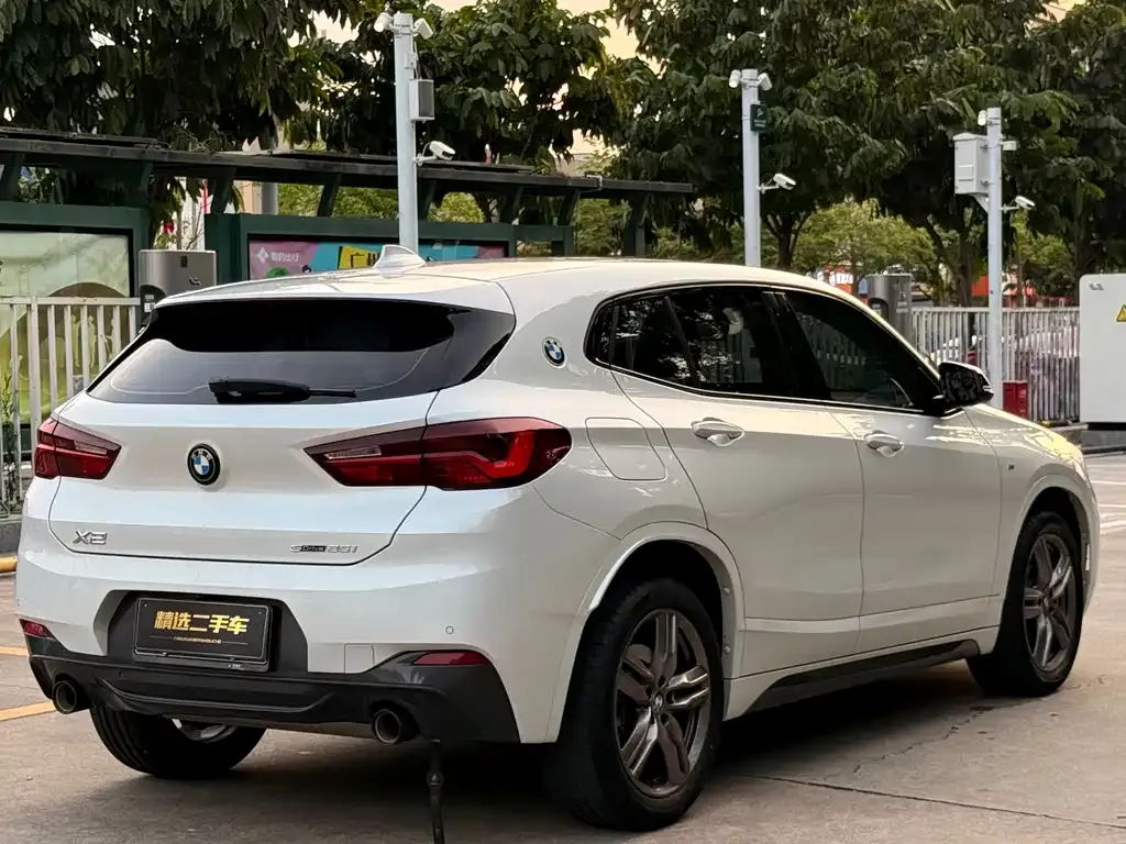 BMW X2 — фото 8