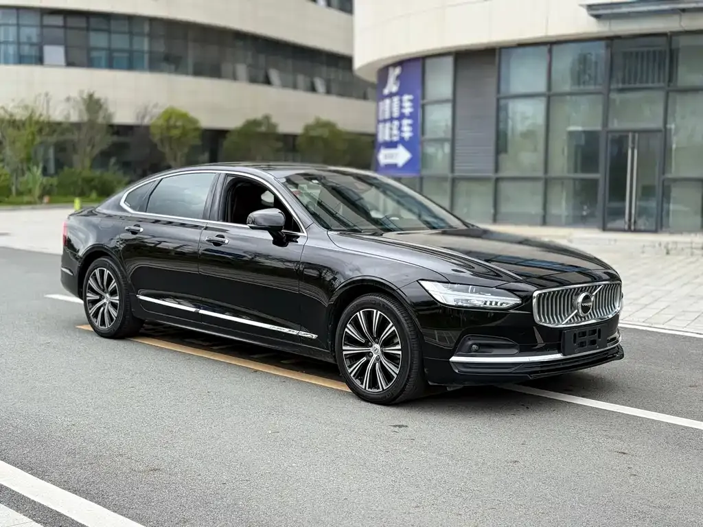 Volvo S90 — фото 7