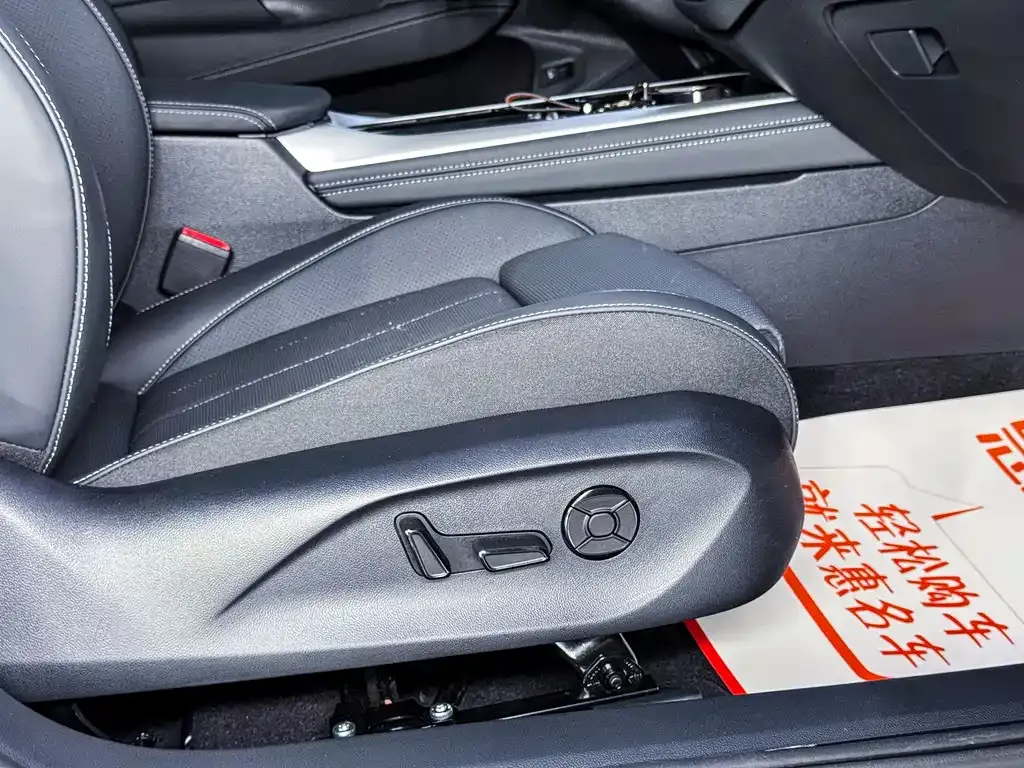 Volkswagen Passat — фото 9