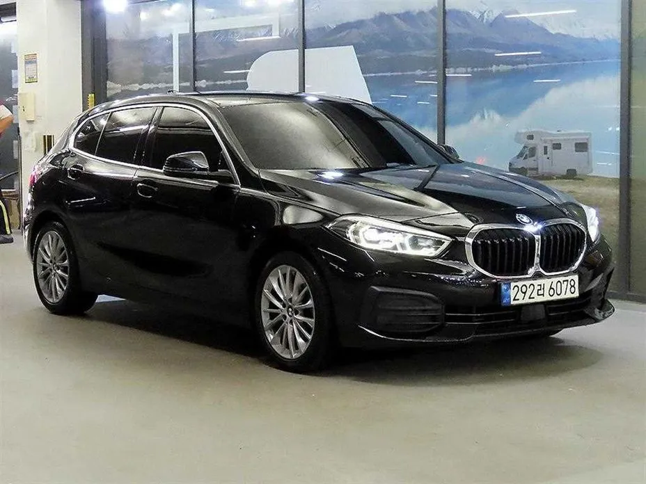 BMW 1-Series — фото 1