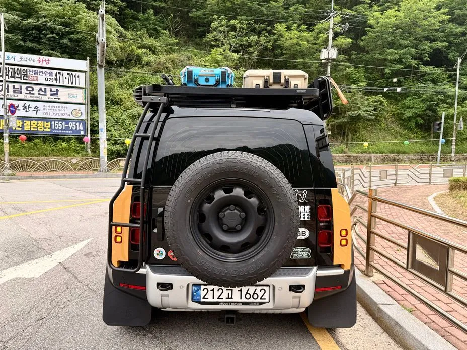 Land Rover Defender — фото 7