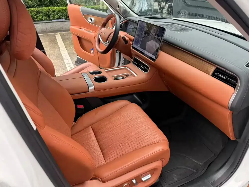 GAC Motor Trumpchi S9 — фото 5