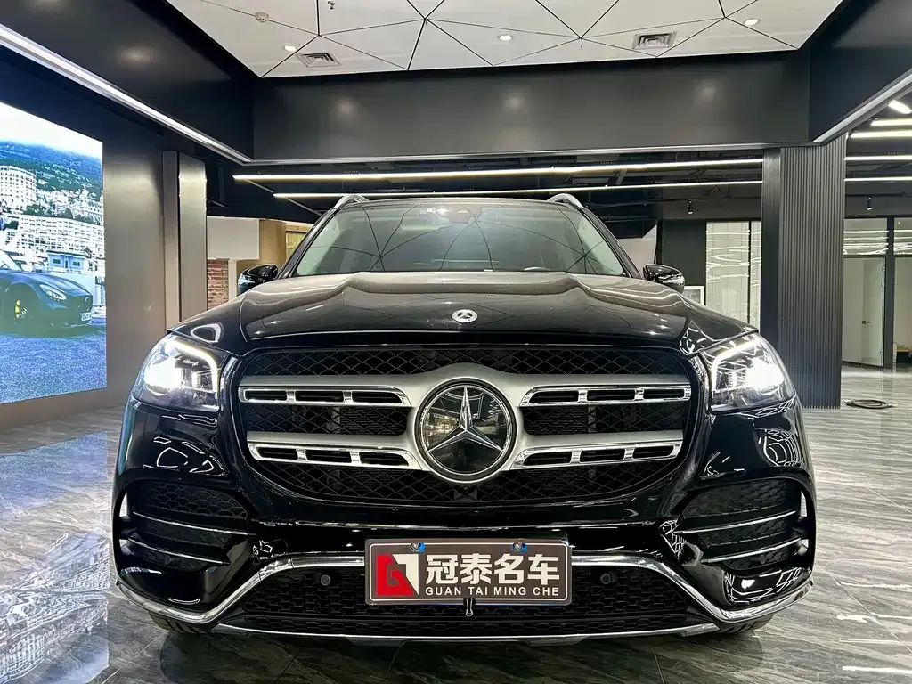 Mercedes-Benz GLS — фото 8