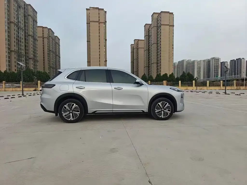 Geely Galaxy Xingjian 7 — фото 2