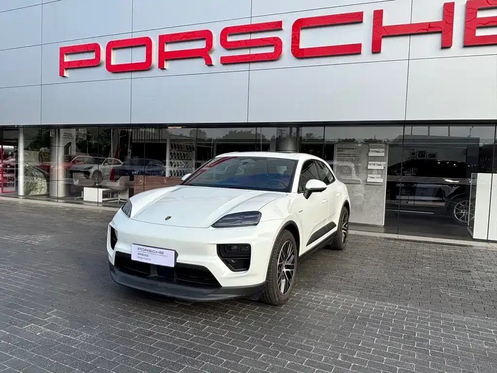 Porsche Macan EV — фото 1