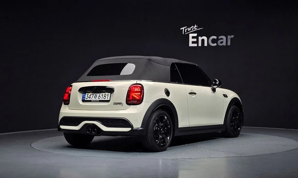 Mini Cooper Convertible — фото 2