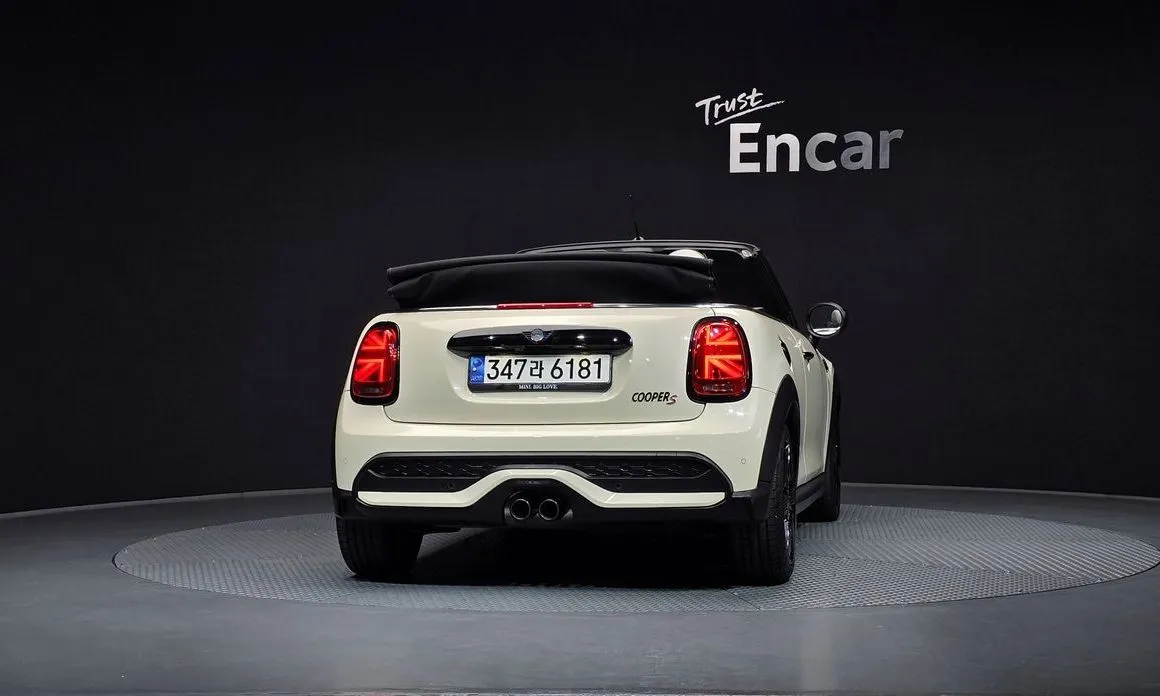 Mini Cooper Convertible — фото 4