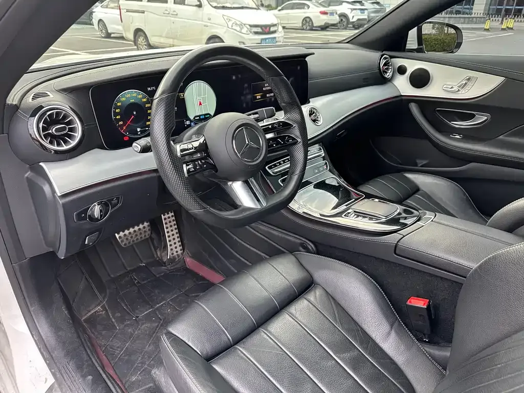 Mercedes-Benz E-Class (Import) — фото 4