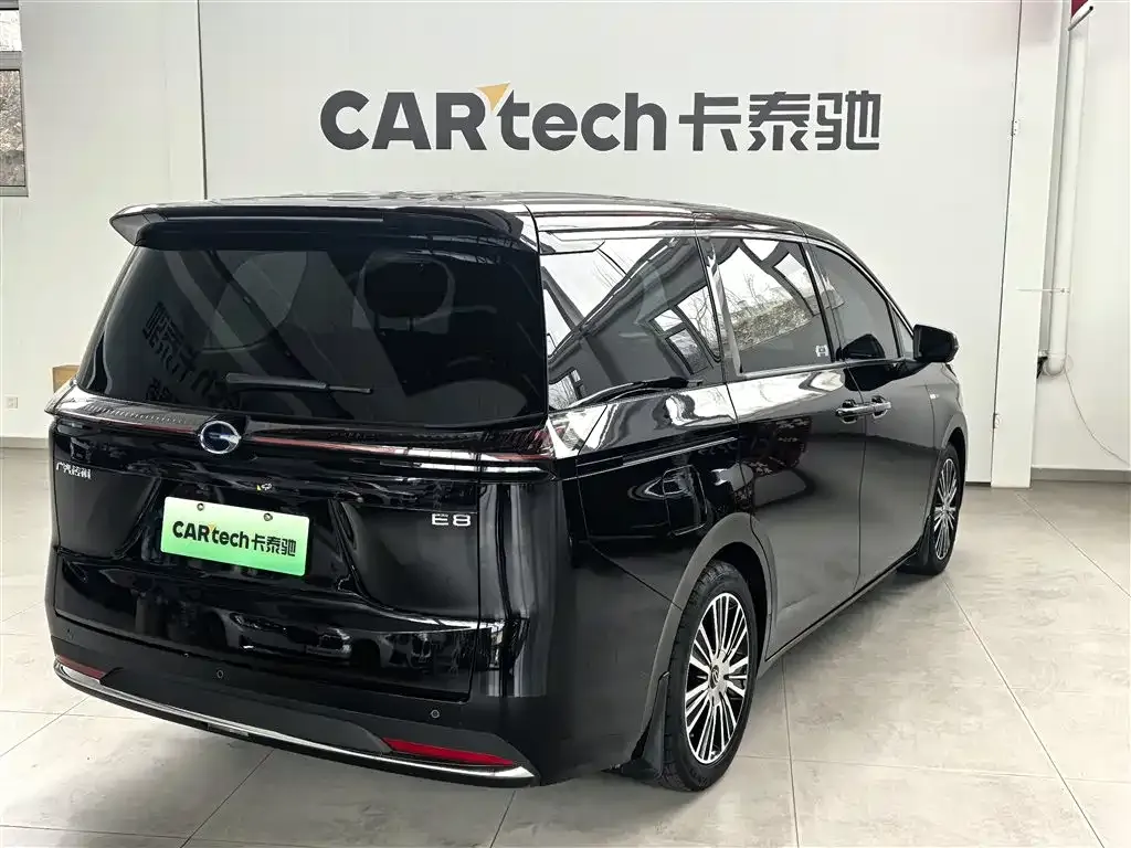 GAC Motor Trumpchi E8 PHEV — фото 10