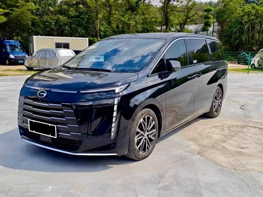 GAC Motor 传祺E8 PHEV — фото 1