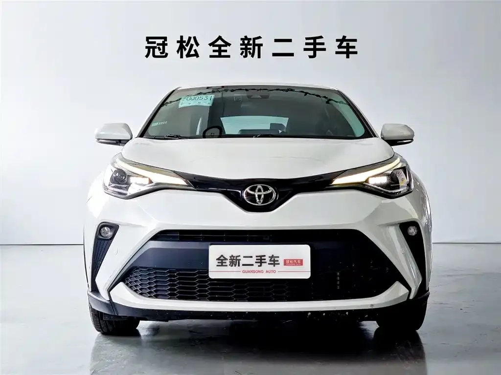 Toyota C-HR — фото 2