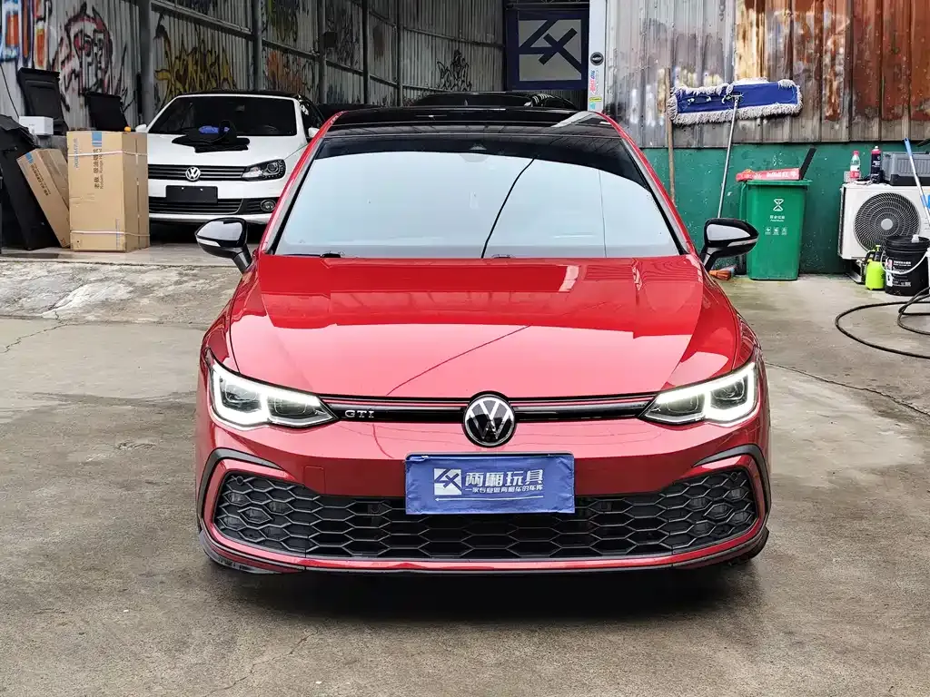 Volkswagen Golf GTI — фото 2