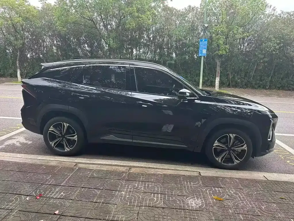 Geely Galaxy L7 — фото 10