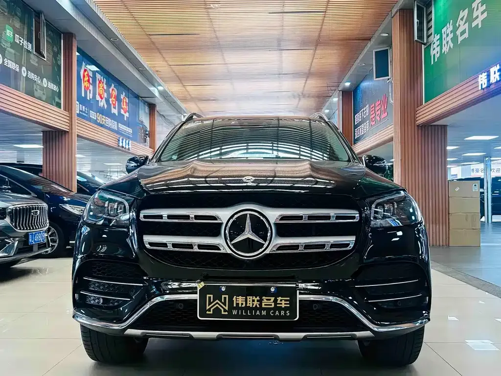 Mercedes-Benz GLS — фото 10