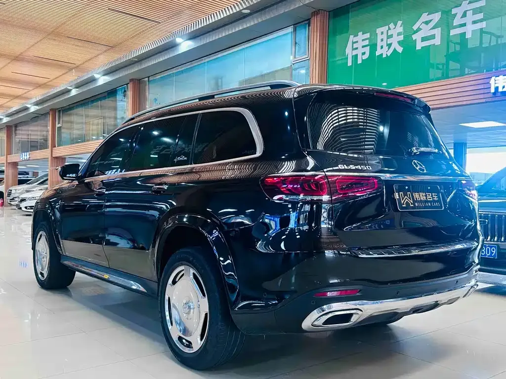 Mercedes-Benz GLS — фото 4