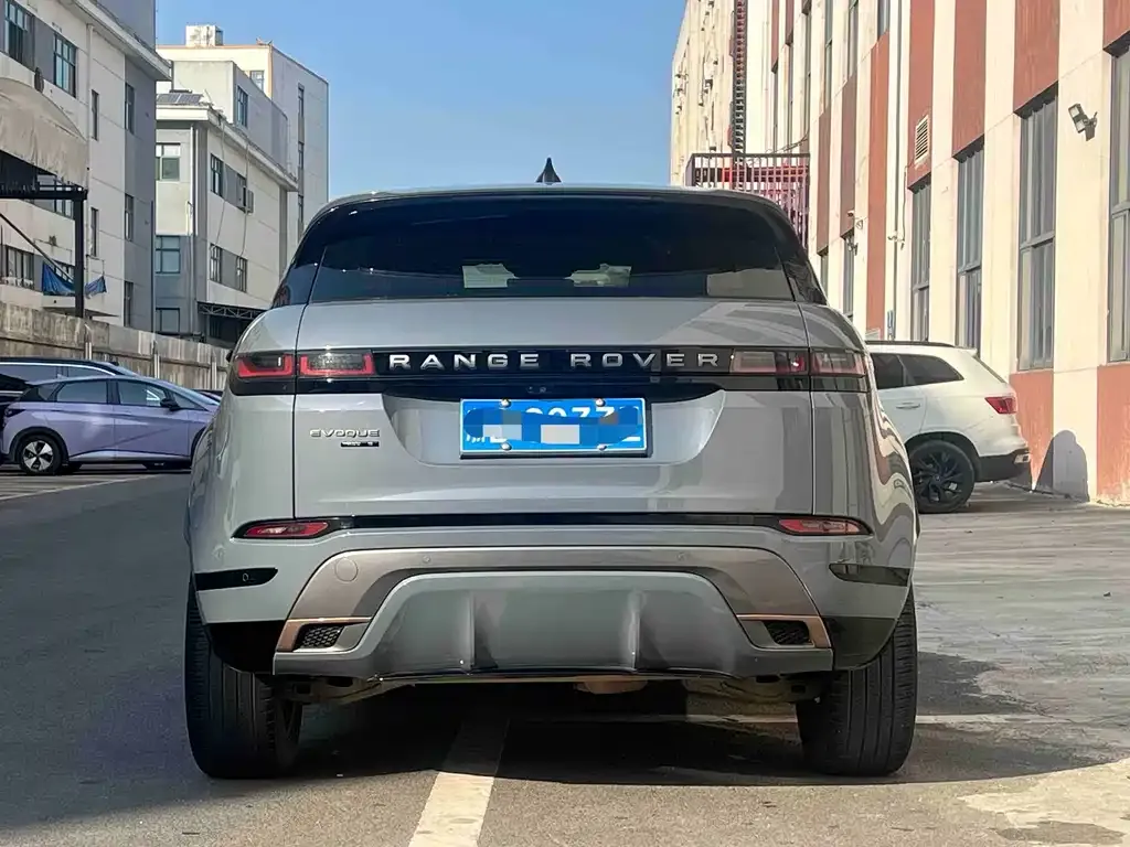 Land Rover Evoque — фото 10