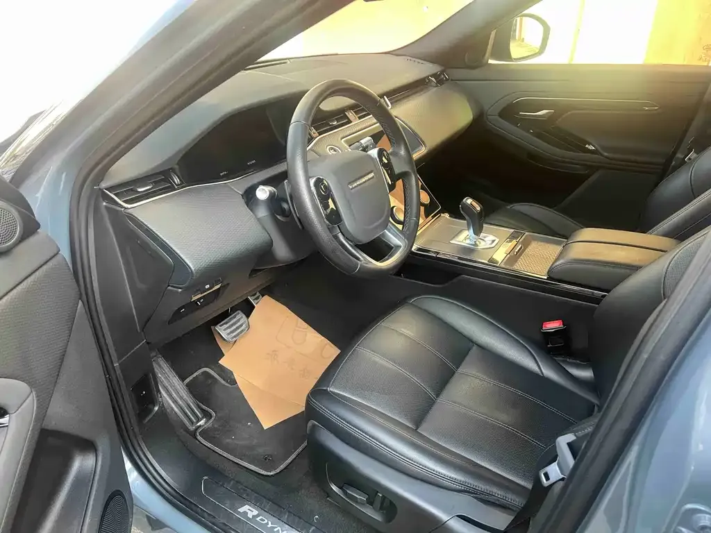 Land Rover Evoque — фото 2