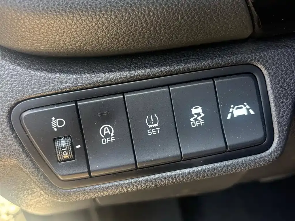 Kia KX3 — фото 6