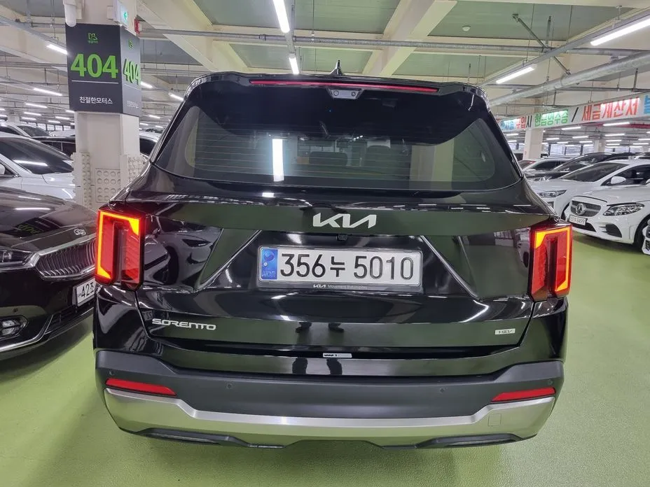 Kia Sorento — фото 9