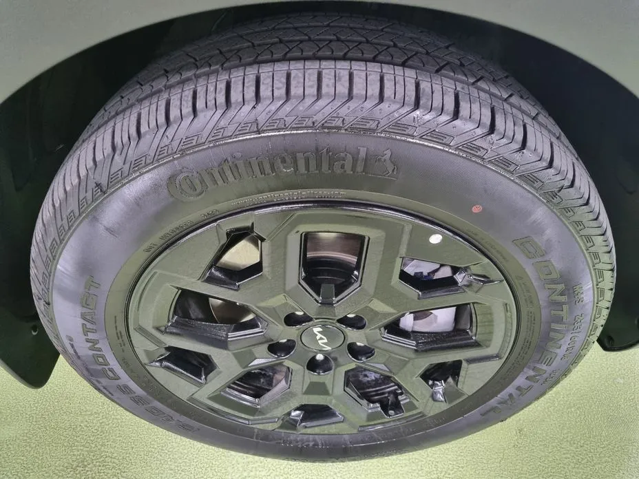 Kia Sorento — фото 4