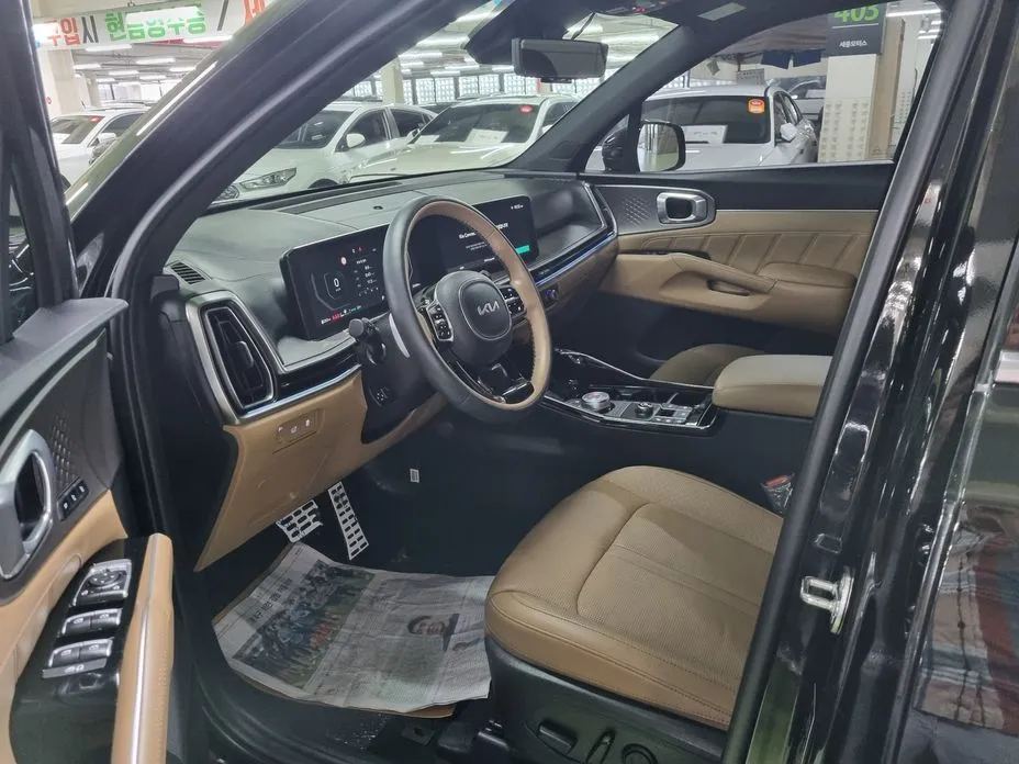Kia Sorento — фото 10