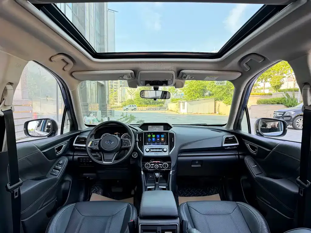 Subaru Forester — фото 7