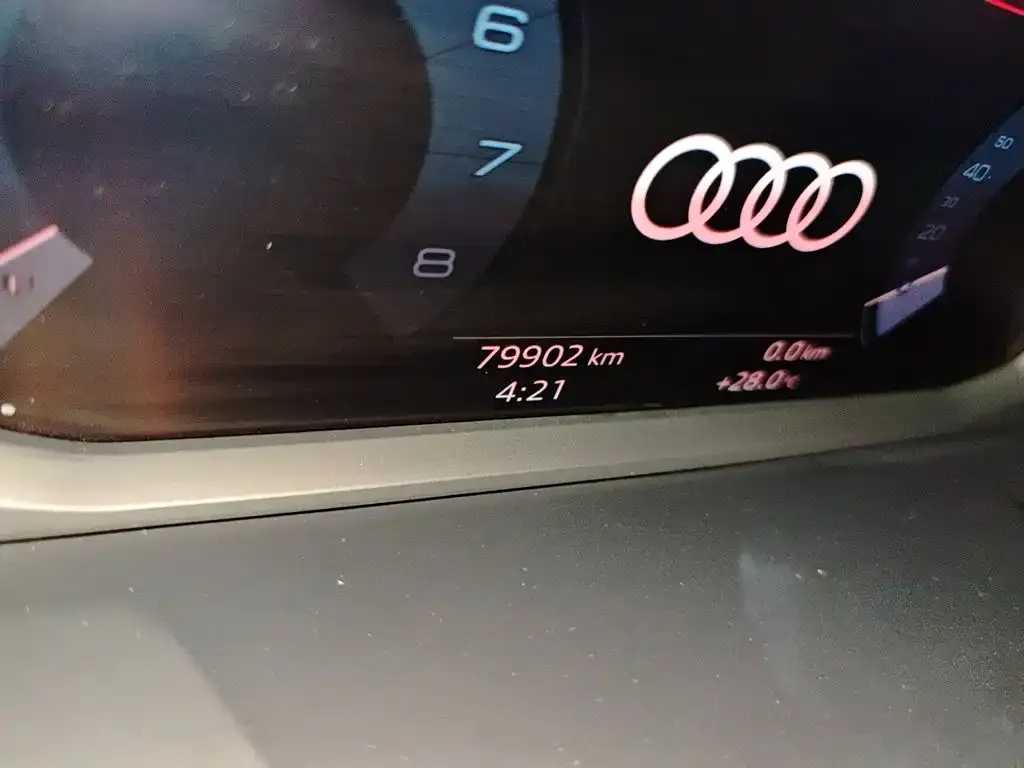 Audi Q3 — фото 2