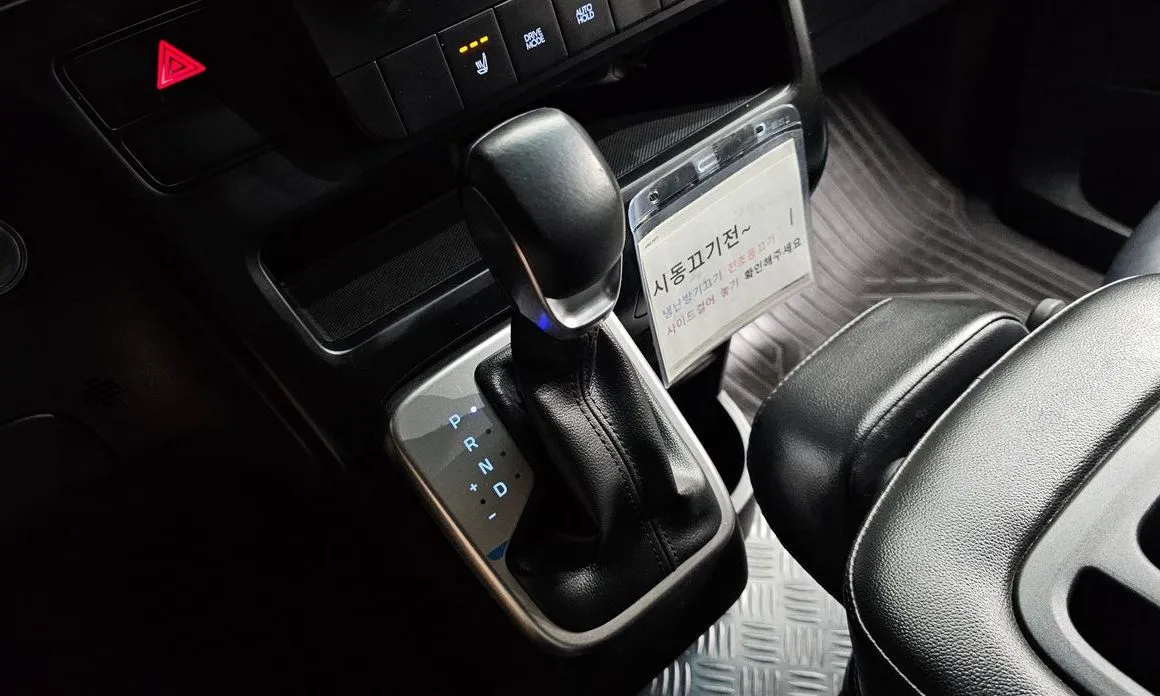 Hyundai Staria — фото 4