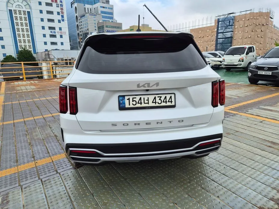 Kia Sorento — фото 3