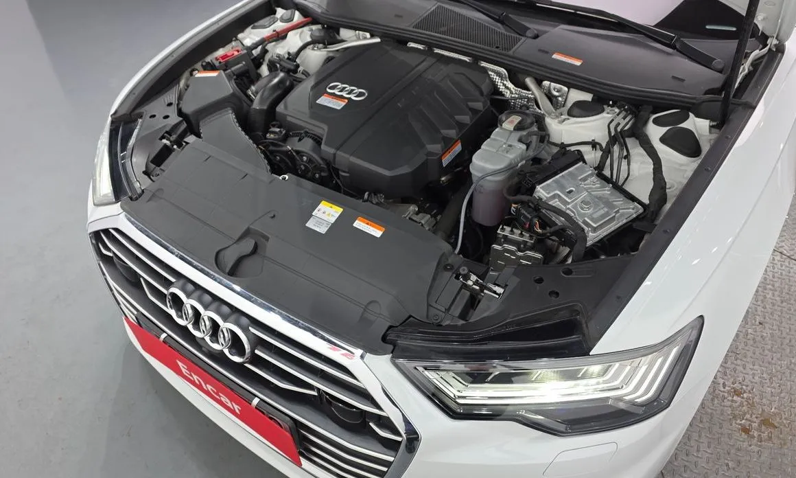 Audi A6 — фото 8