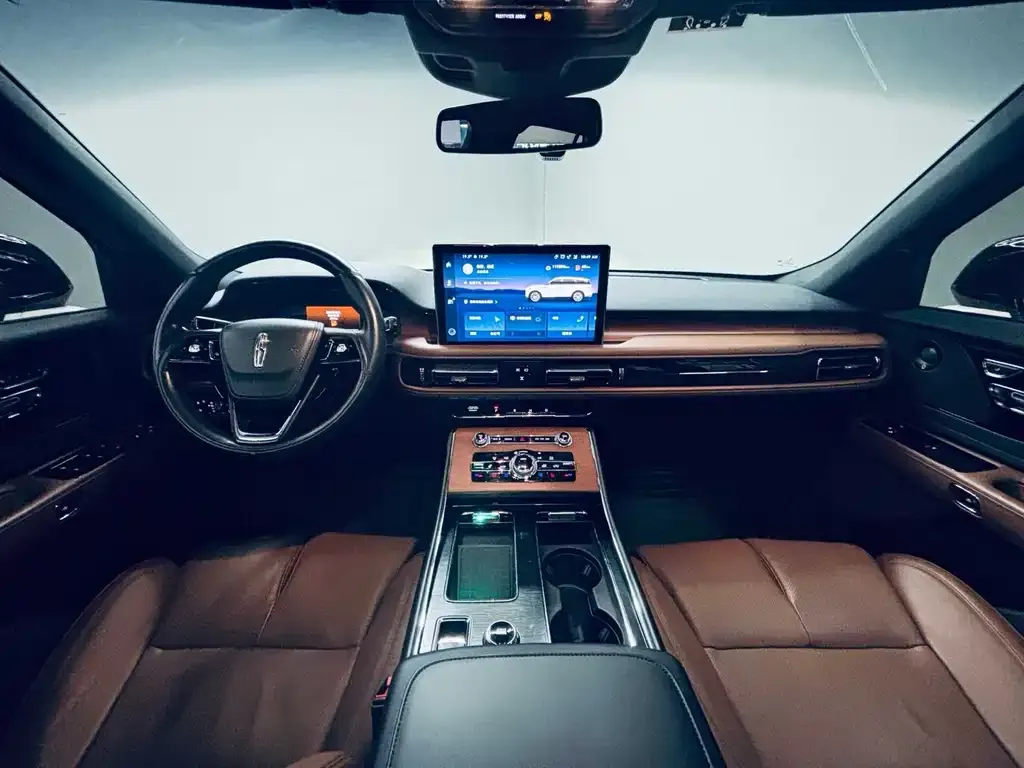 Lincoln Aviator — фото 9