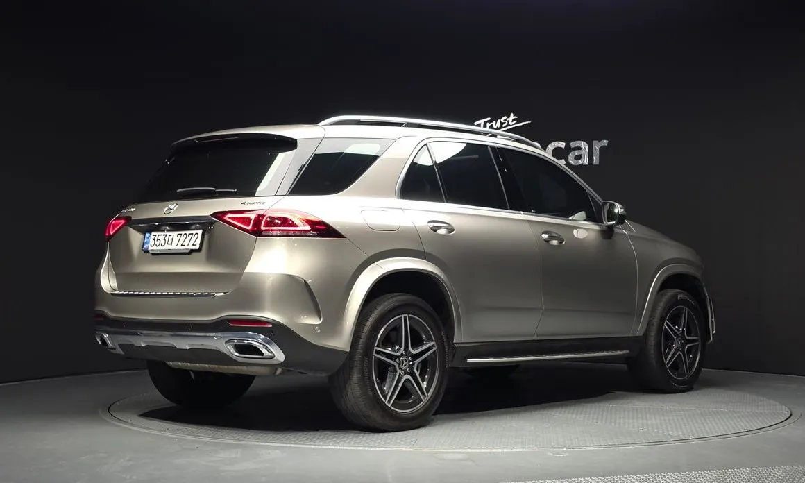 Mercedes-Benz GLE-Class — фото 7